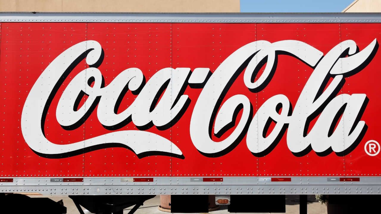 lettering coca cola